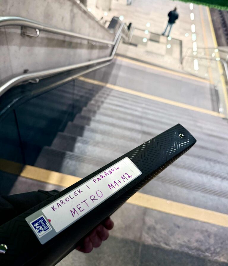 7df09aa9 4612 46a1 8cd0 23d214c3bf3a